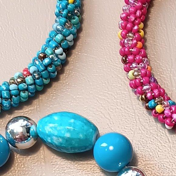 4 piece lot of turquoise color and seed bead bracelets fashion jewelry - Picture 3 of 5